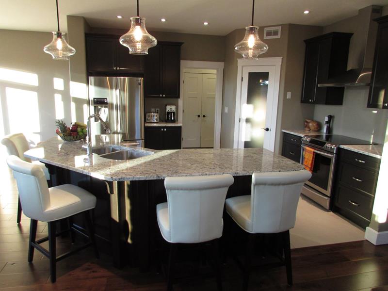 Maize custom home build